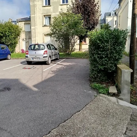 Appartement Le Nid Secret 5 Minutes A Pied De La Avec Place Parking Privee *