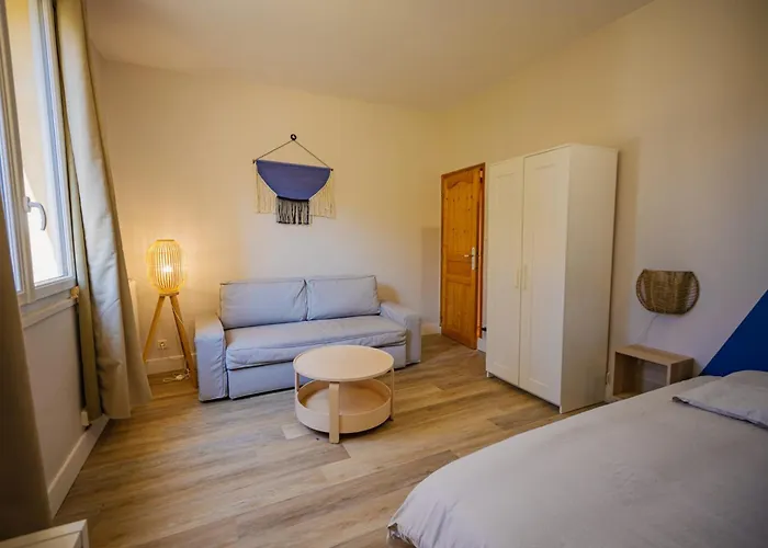 Le Nid Secret Avec Parking Prive Gratuit A 5 Min A Pied De La Le Havre