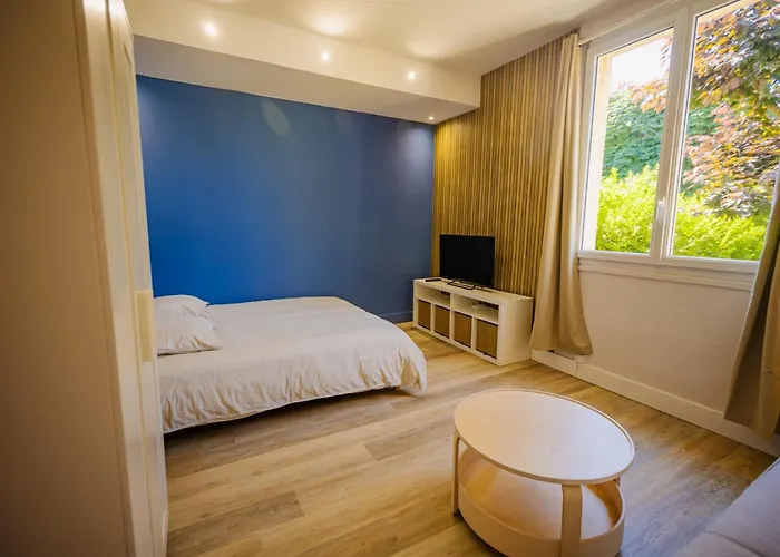 Appartement Le Nid Secret 5 Minutes A Pied De La Avec Place Parking Privée Le Havre
