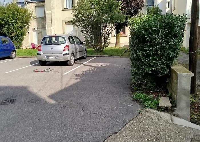 Appartement Le Nid Secret 5 Minutes A Pied De La Avec Place Parking Privée *