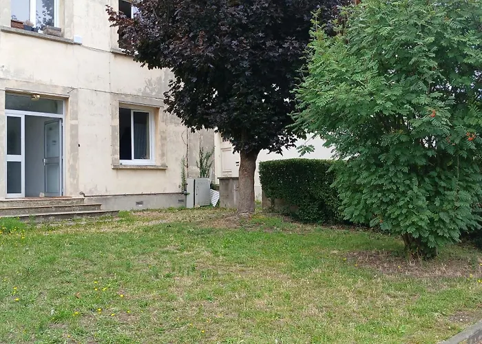 Le Nid Secret 5 Minutes A Pied De La Avec Place Parking Privée Appartement