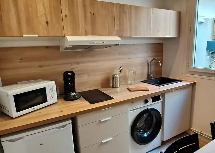 Le Nid Secret 5 Minutes A Pied De La Avec Place Parking Privée Le Havre